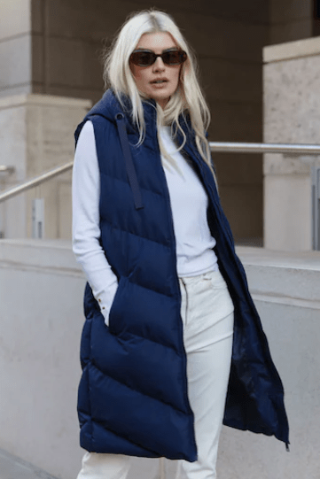 Arcane Fox - Women's Hooded Puffer Sleeveless Coat In Blue