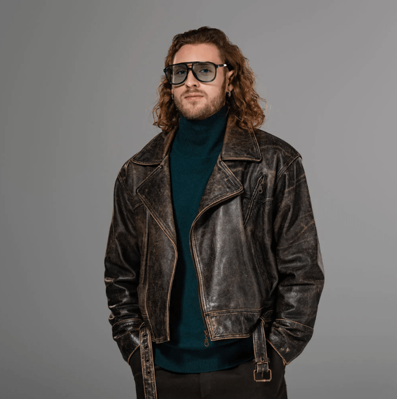 Men's Distressed Leather Vintage Jacket In Black With Belt