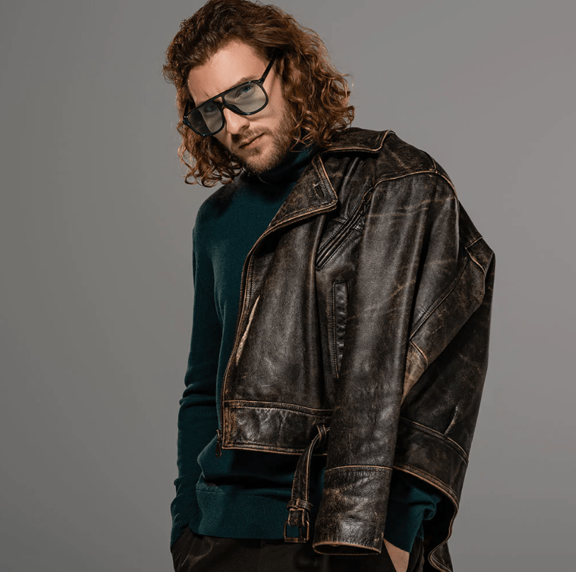 Men's Distressed Leather Vintage Jacket In Black With Belt