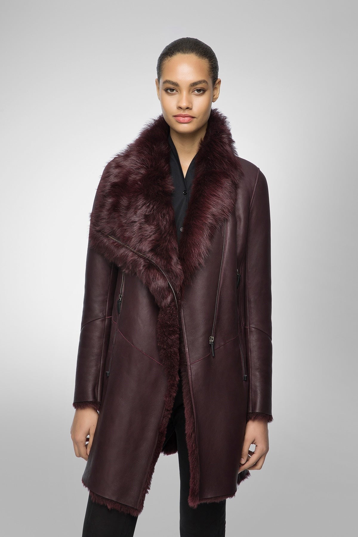 Women's Shearling Fur Leather Coat In Coffee Brown
