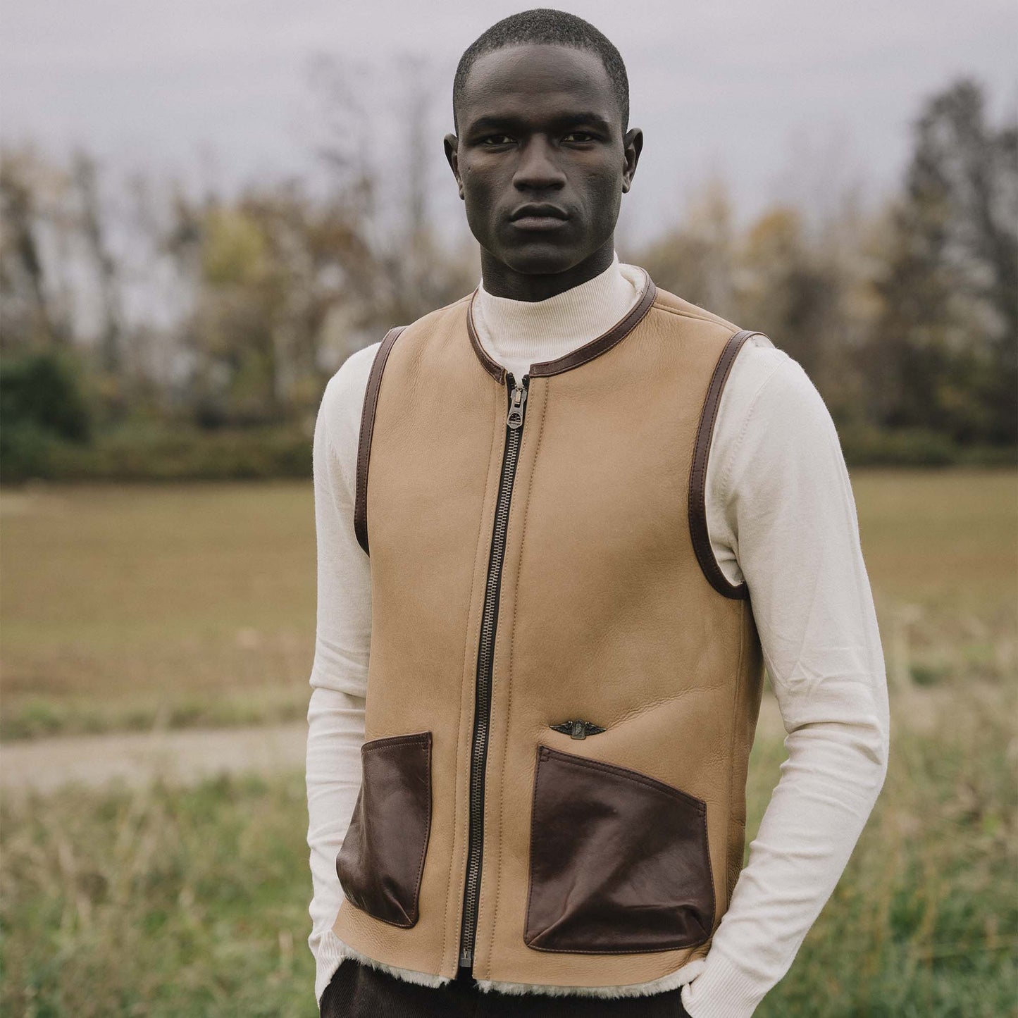 Men's Shearling Leather Vest In Beige With Patch Pockets