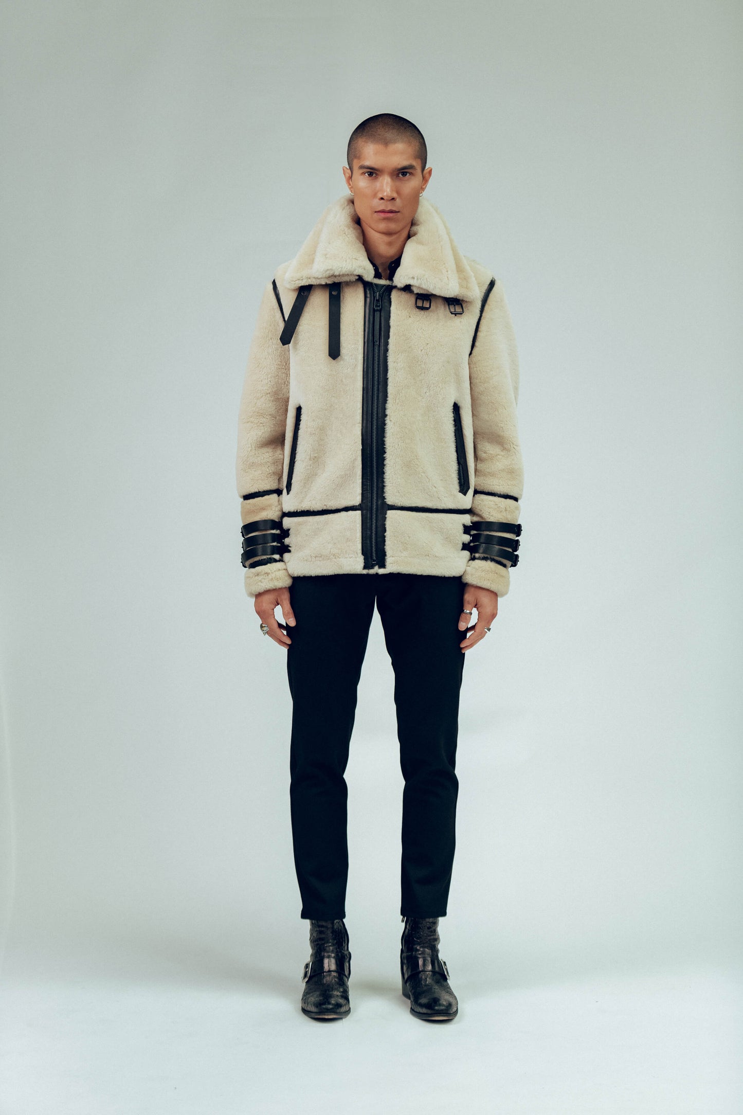 Men's Sheepskin Leather Shearling Jacket In Off White