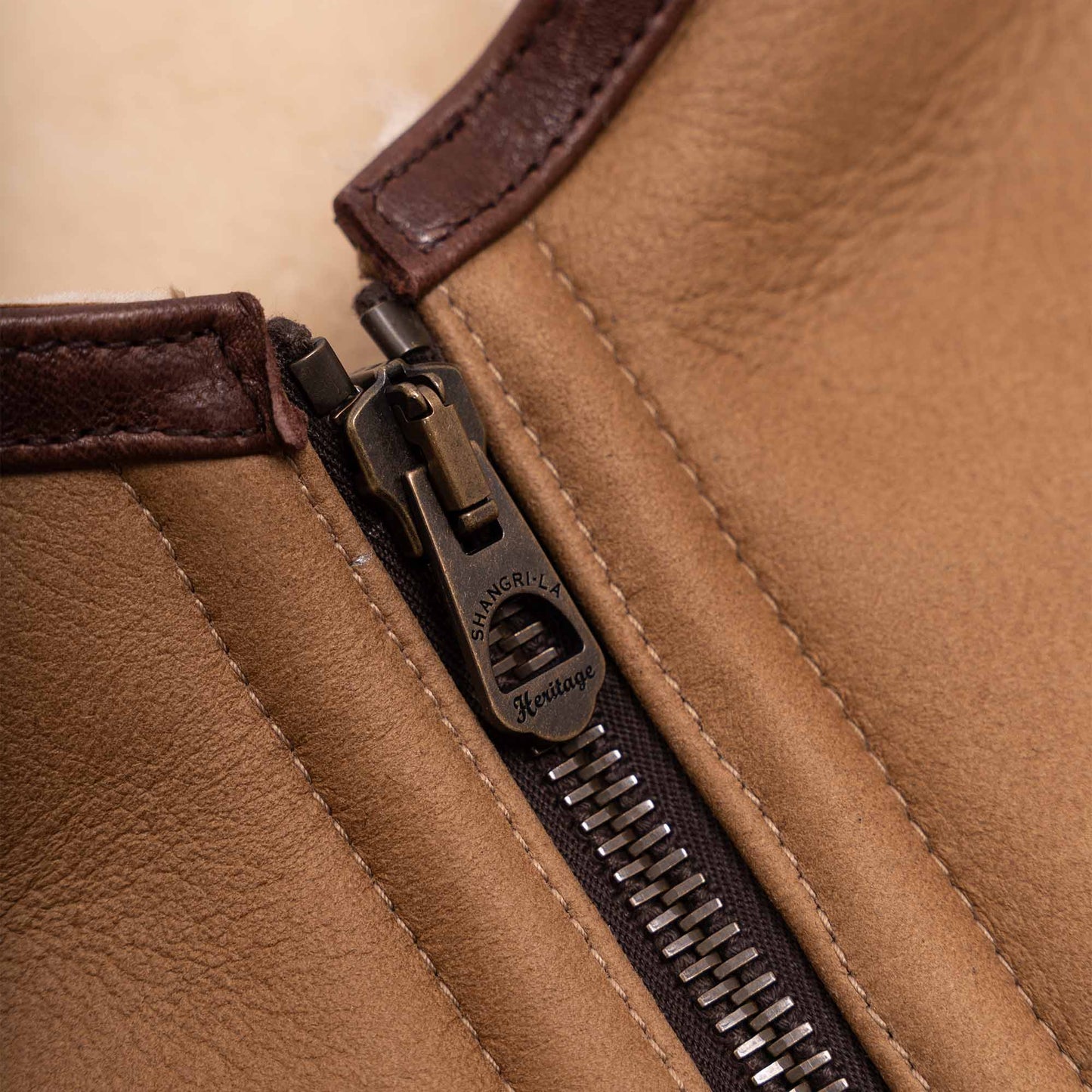 Men's Shearling Leather Vest In Beige With Patch Pockets
