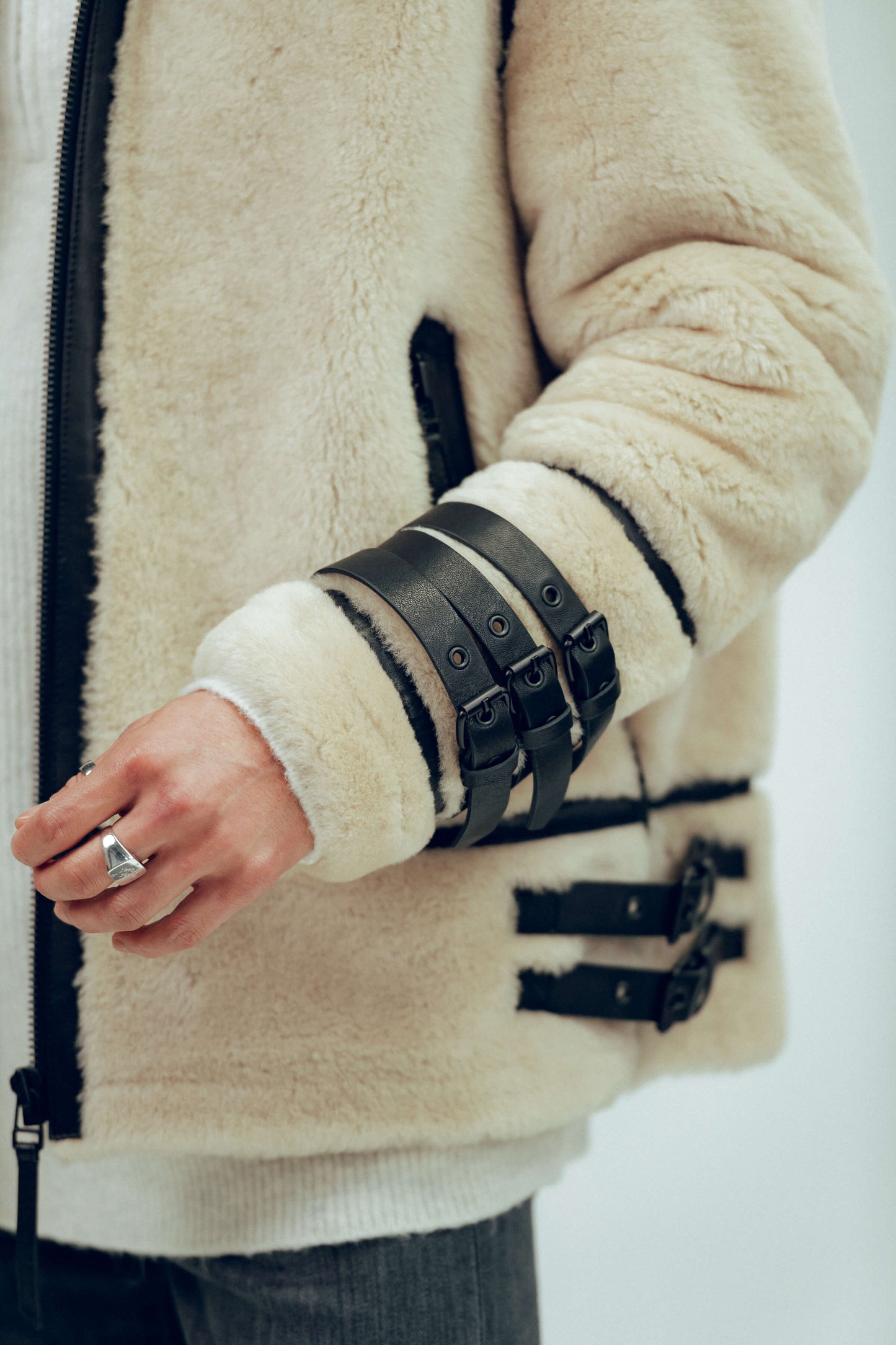 Men's Sheepskin Leather Shearling Jacket In Off White
