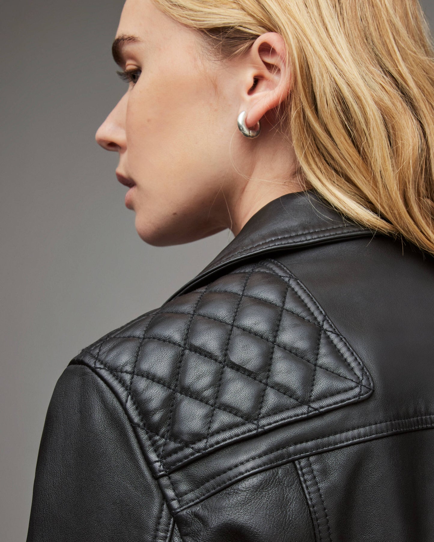 Women's Leather Biker Jacket In Black With Quilted Shoulder