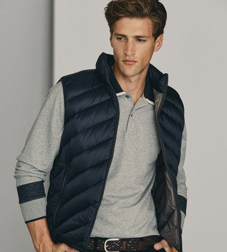 Men's Puffer Vests: A Must-Have for Cold Weather