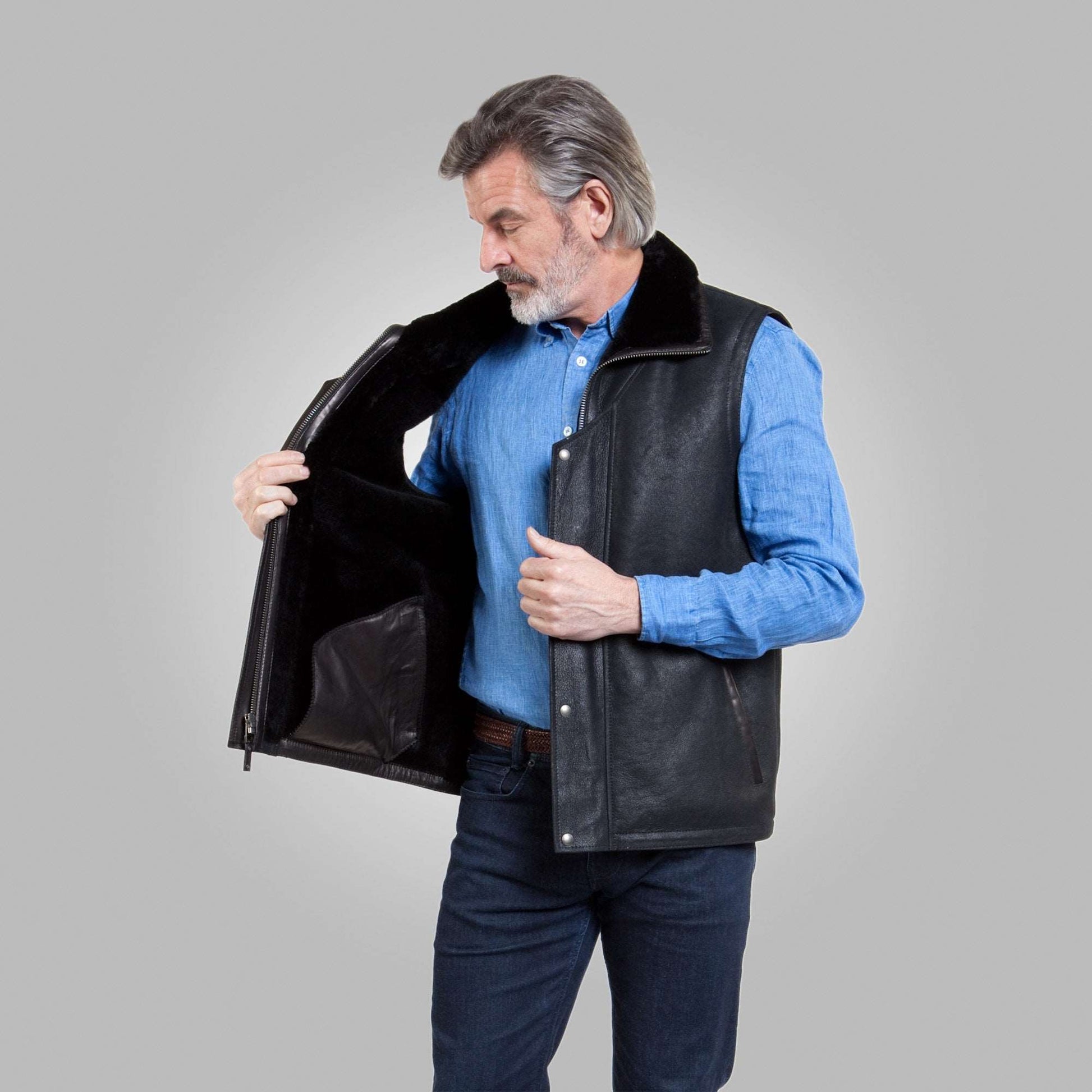 Men's Shearling Leather Vest In Black