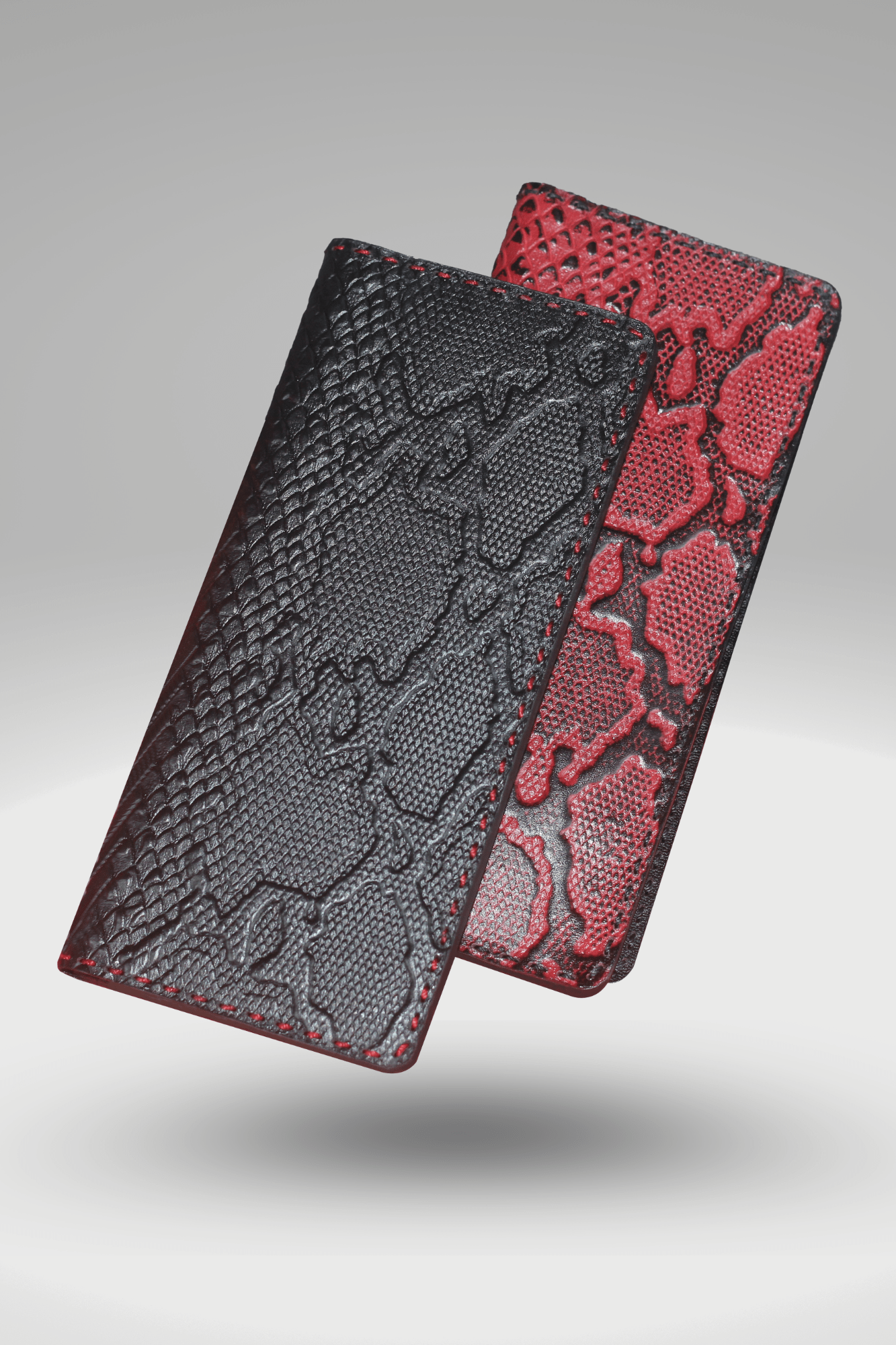 Unisex Genuine Leather Wallet With Black Hand-Tipped Maroon 7 Black Python Textured Finish