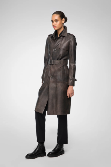 Women's Belted Leather Coat In Coffee Brown