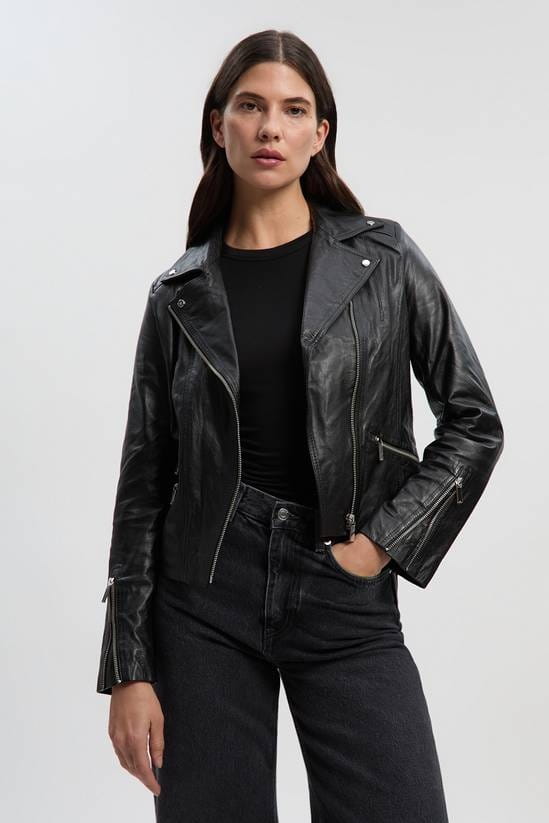 Women's Cafe Racer Biker Leather Jacket In Black - Arcane Fox