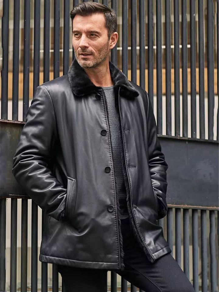 Men's Double Sided Shearling Coat In Black