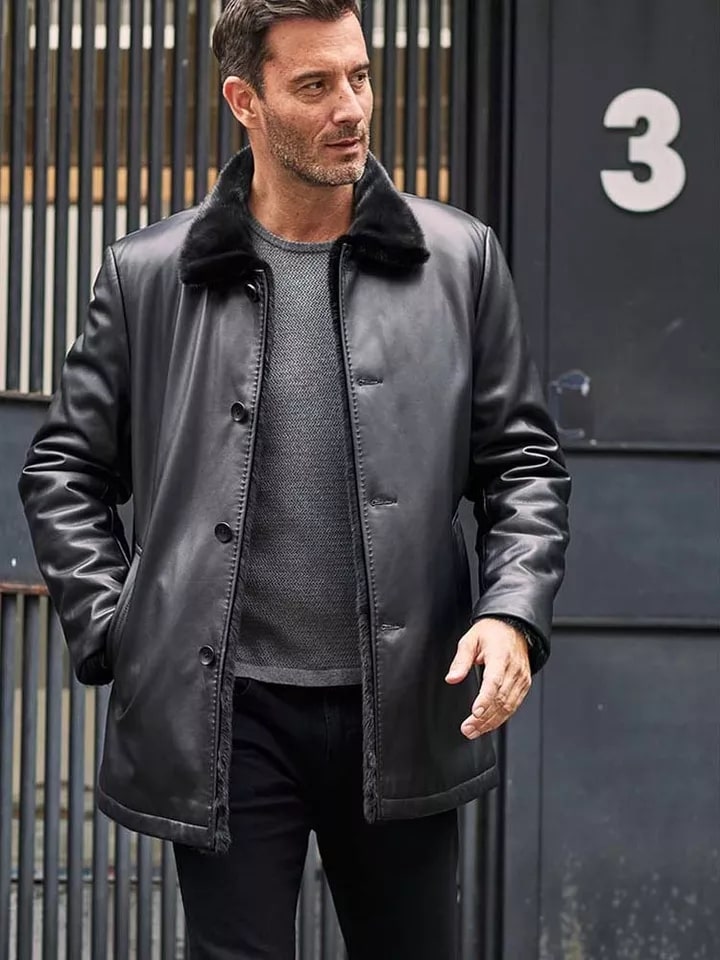 Men's Double Sided Shearling Coat In Black
