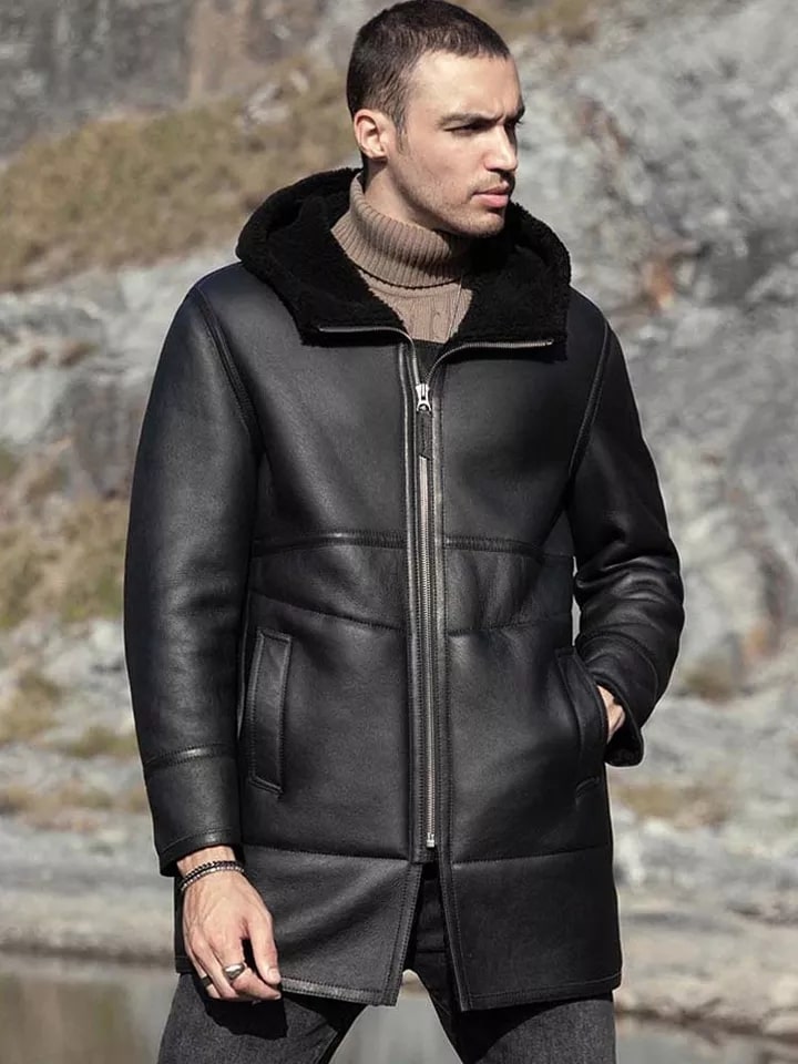 Men's Shearling Coat In Black With Hood