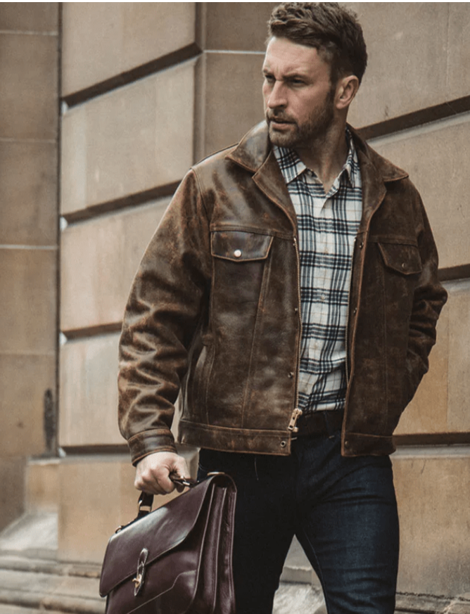 Men's Trucker Distressed Leather Jacket In Dark Brown