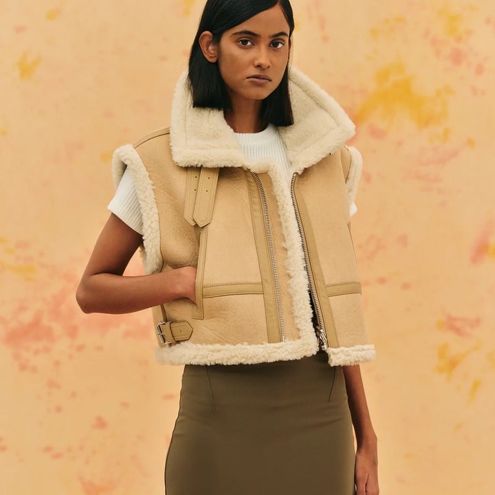 Arcane Fox - Women's Cropped Shearling Leather Vest In Tan Brown
