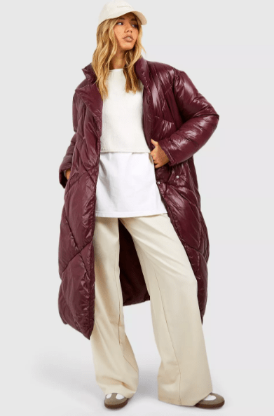 Arcane Fox - Women's Oversized Puffer Belted Coat In Maroon