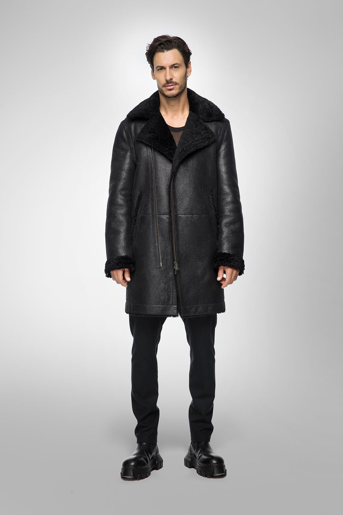 Men's Shearling B7 Bomber Leather Coat In Black