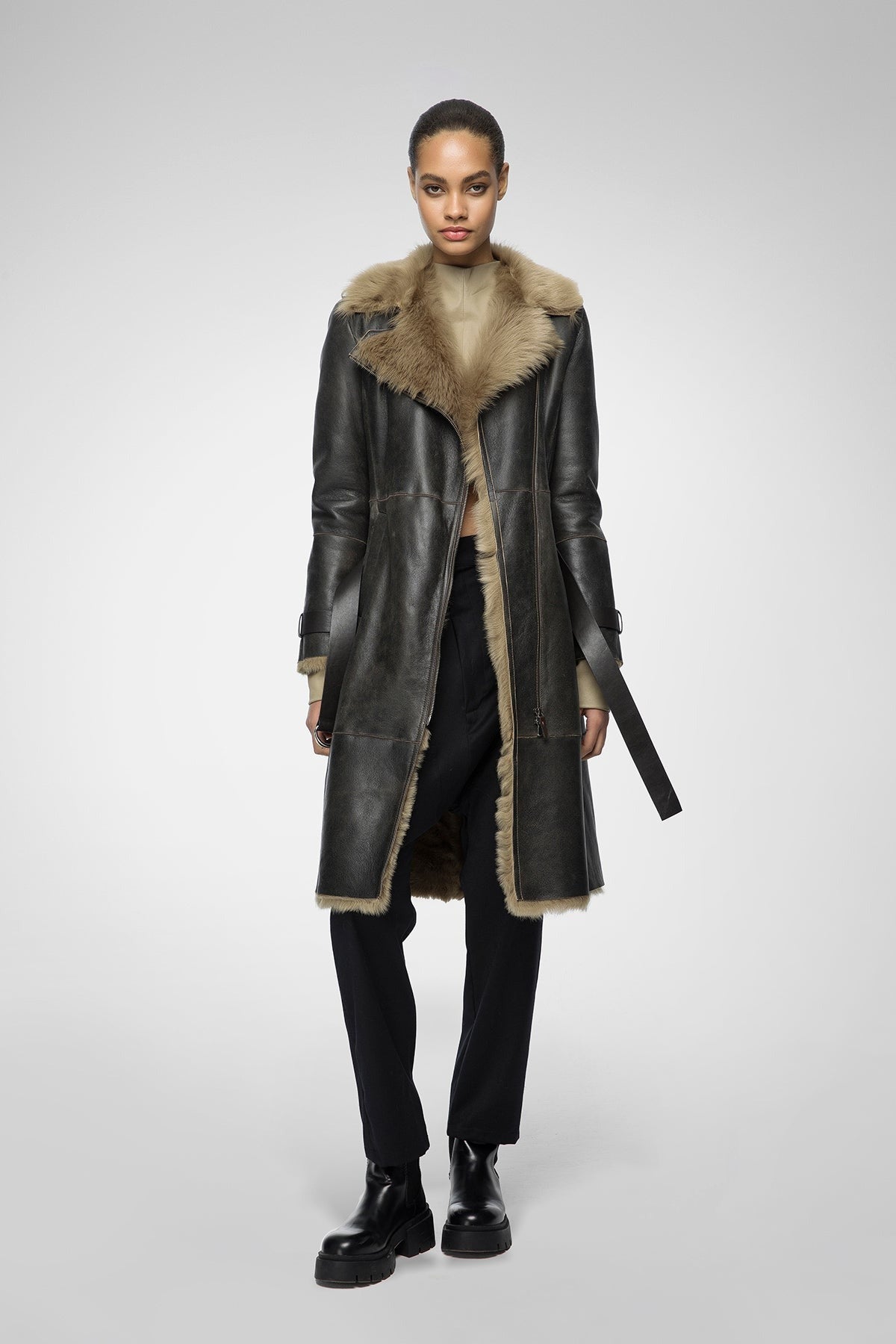 Women's Sheepskin Fur Leather Coat In Coffee Brown