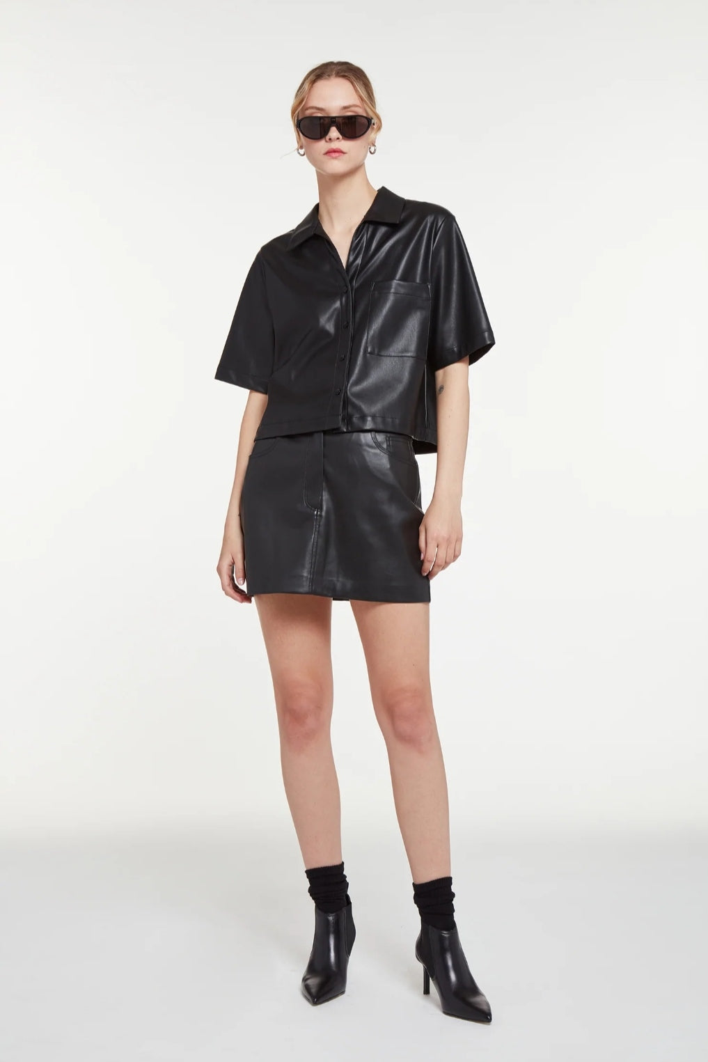 Women's Half Sleeve Short Leather Shirt In Black