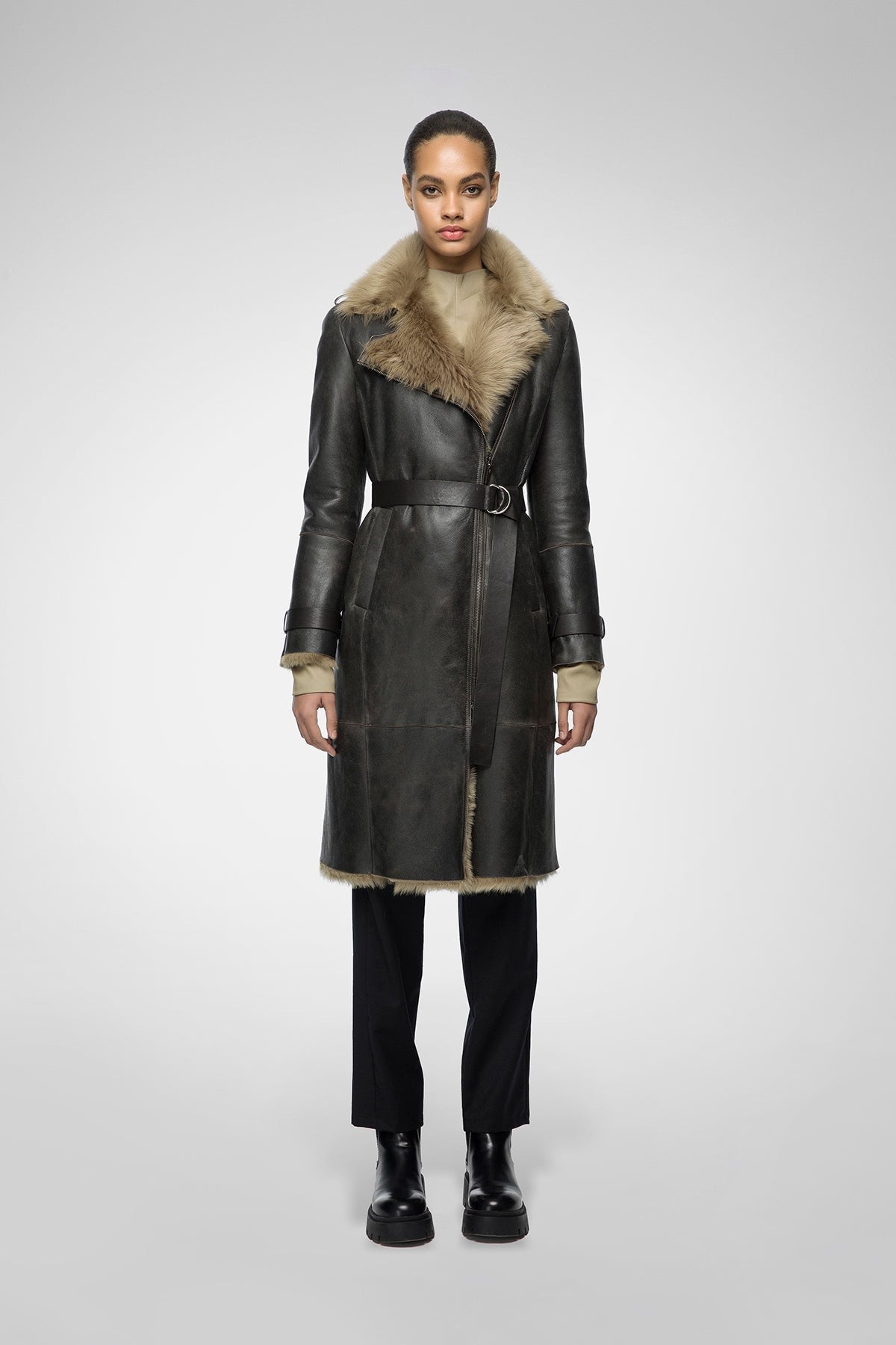 Women's Sheepskin Fur Leather Coat In Coffee Brown