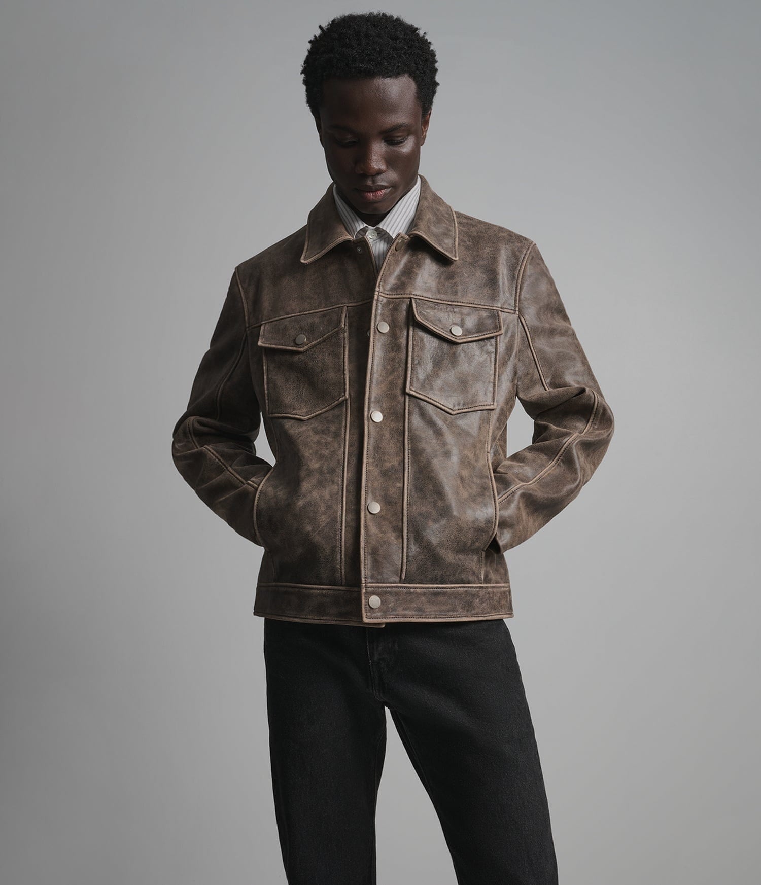 Men's Distressed Trucker Leather Jacket In Beige - Arcane Fox