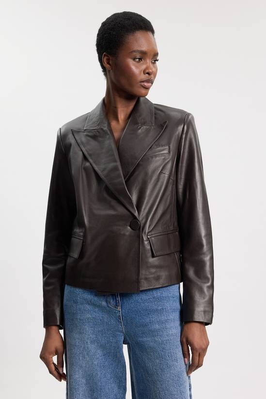 Women's Cropped Leather Blazer In Chocolate Brown - Arcane Fox