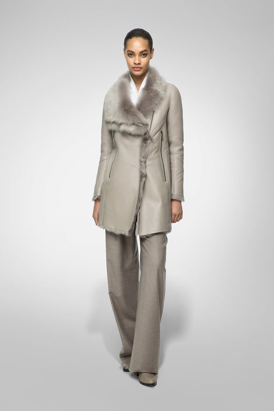 Women's Shearling Fur Leather Coat In Light Gray Arcane Fox