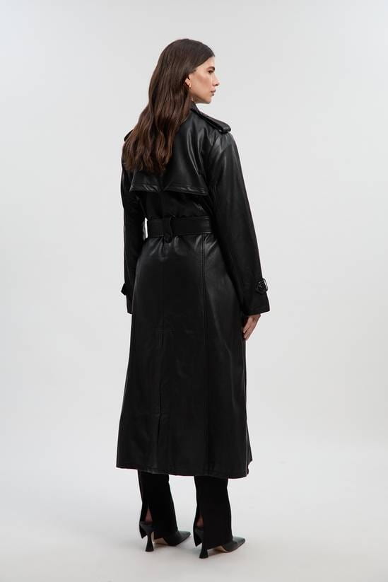 Women's Belted Leather Trench Coat In Black - Arcane Fox