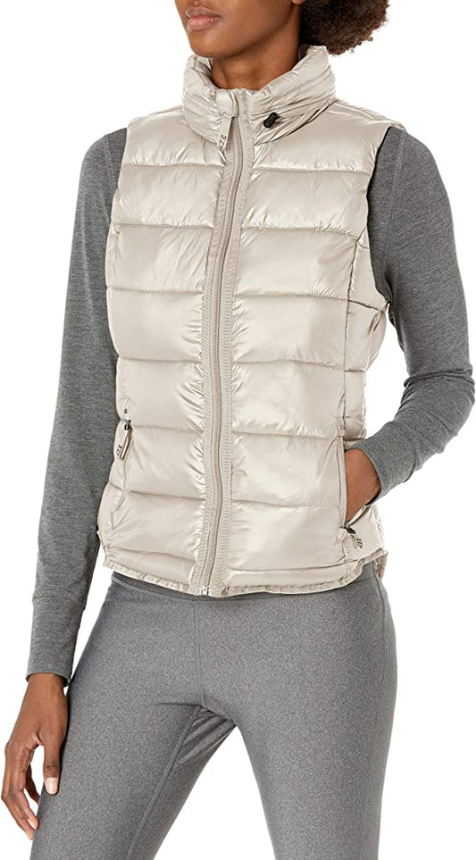 Women's Puffer Vest In White With Removable Hood