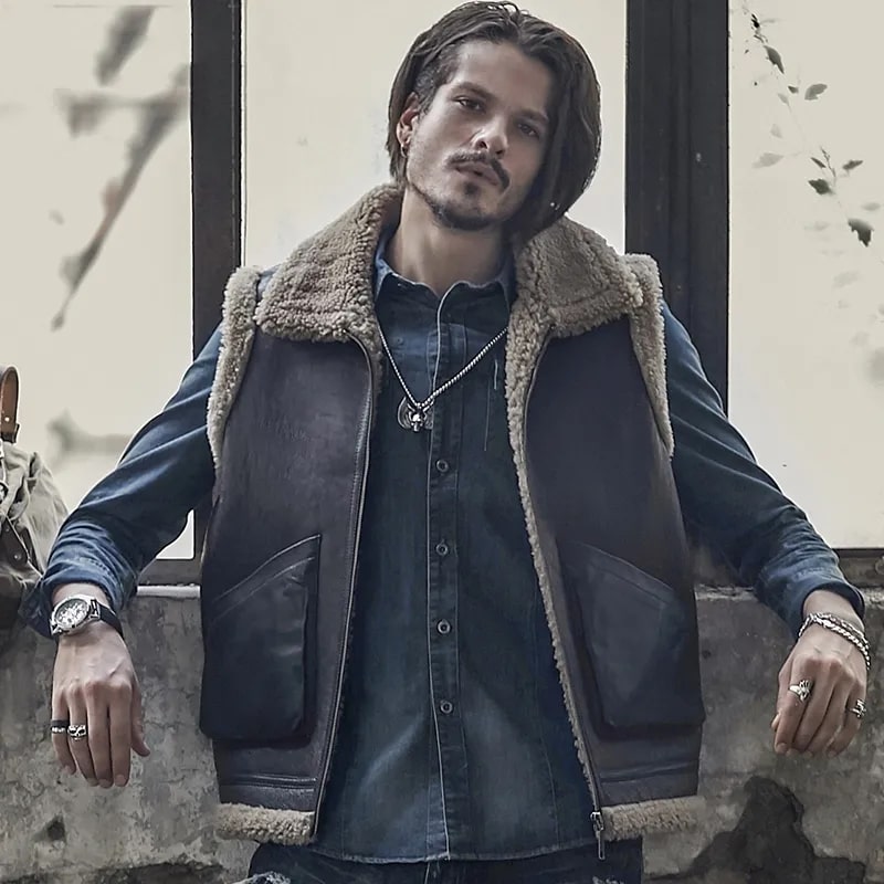Men's Leather Shearling Vest In Chocolate Brown