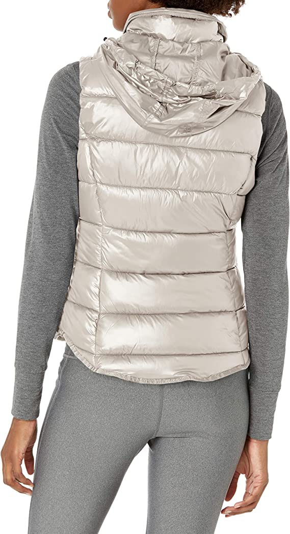Women's Puffer Vest In White With Removable Hood