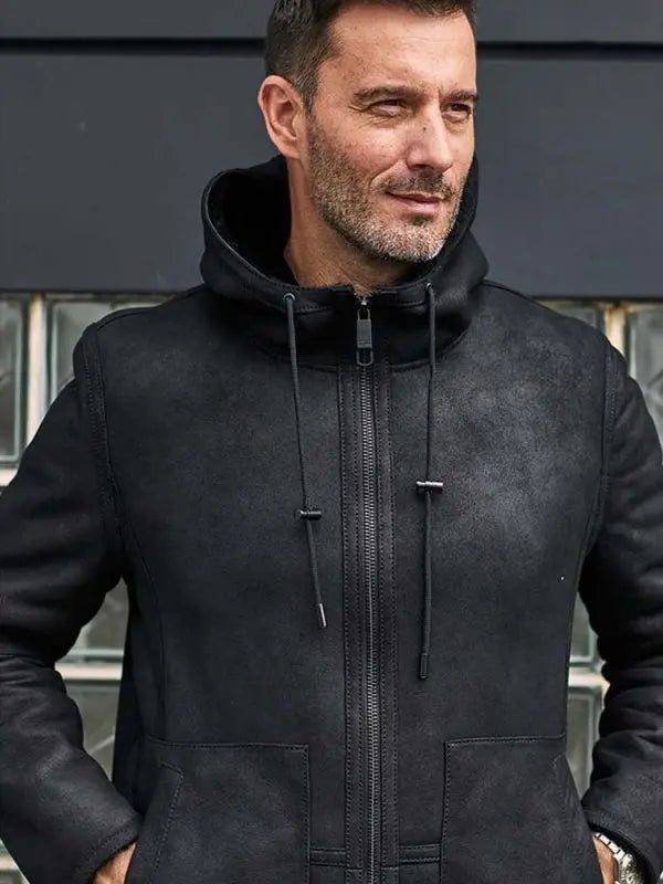 Men's B7 Bomber Shearling Leather Coat In Black