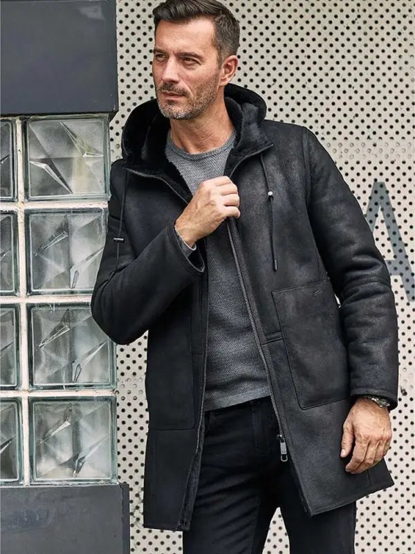 Men's B7 Bomber Shearling Leather Coat In Black