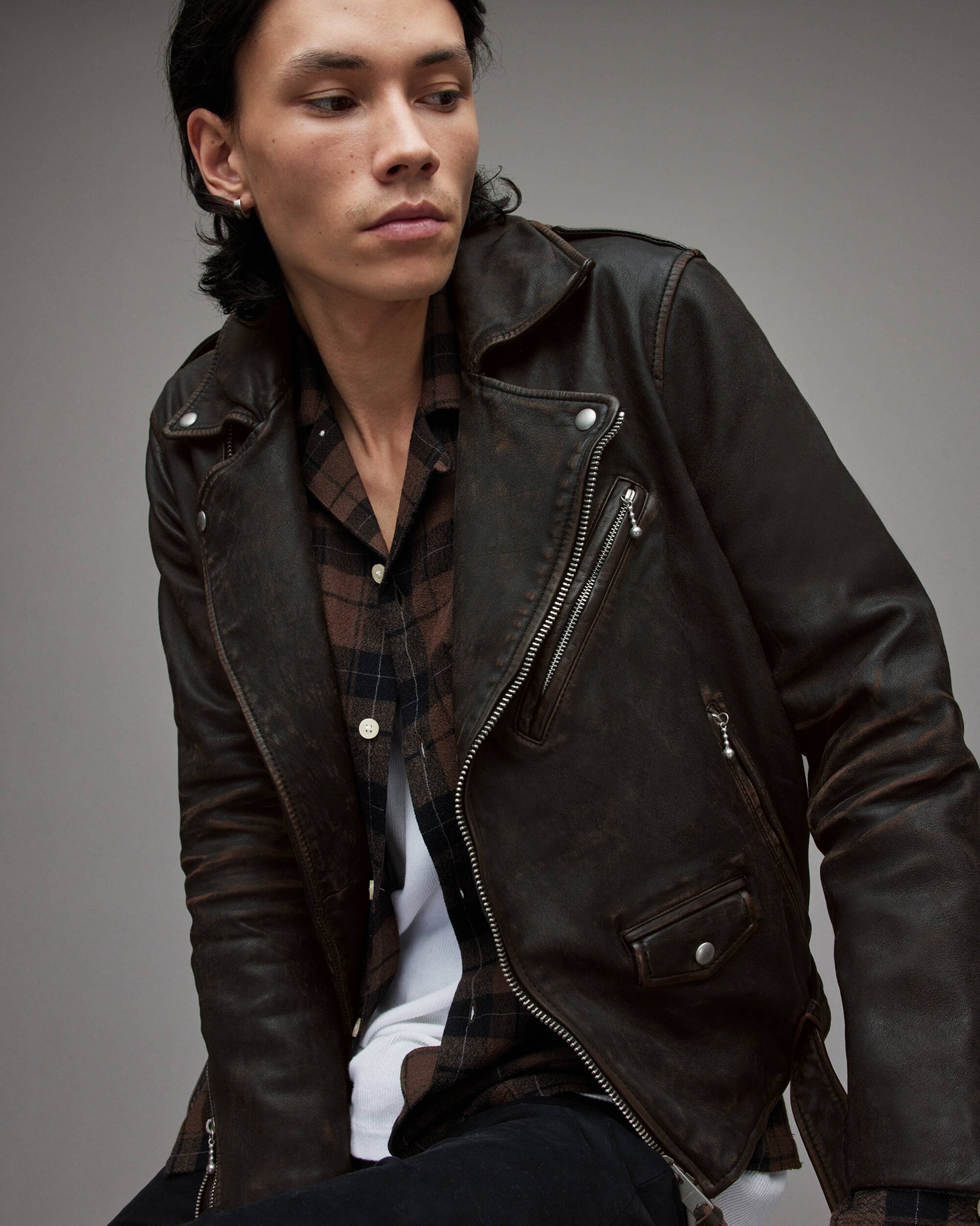 Men's Distressed Leather Biker Jacket In Black