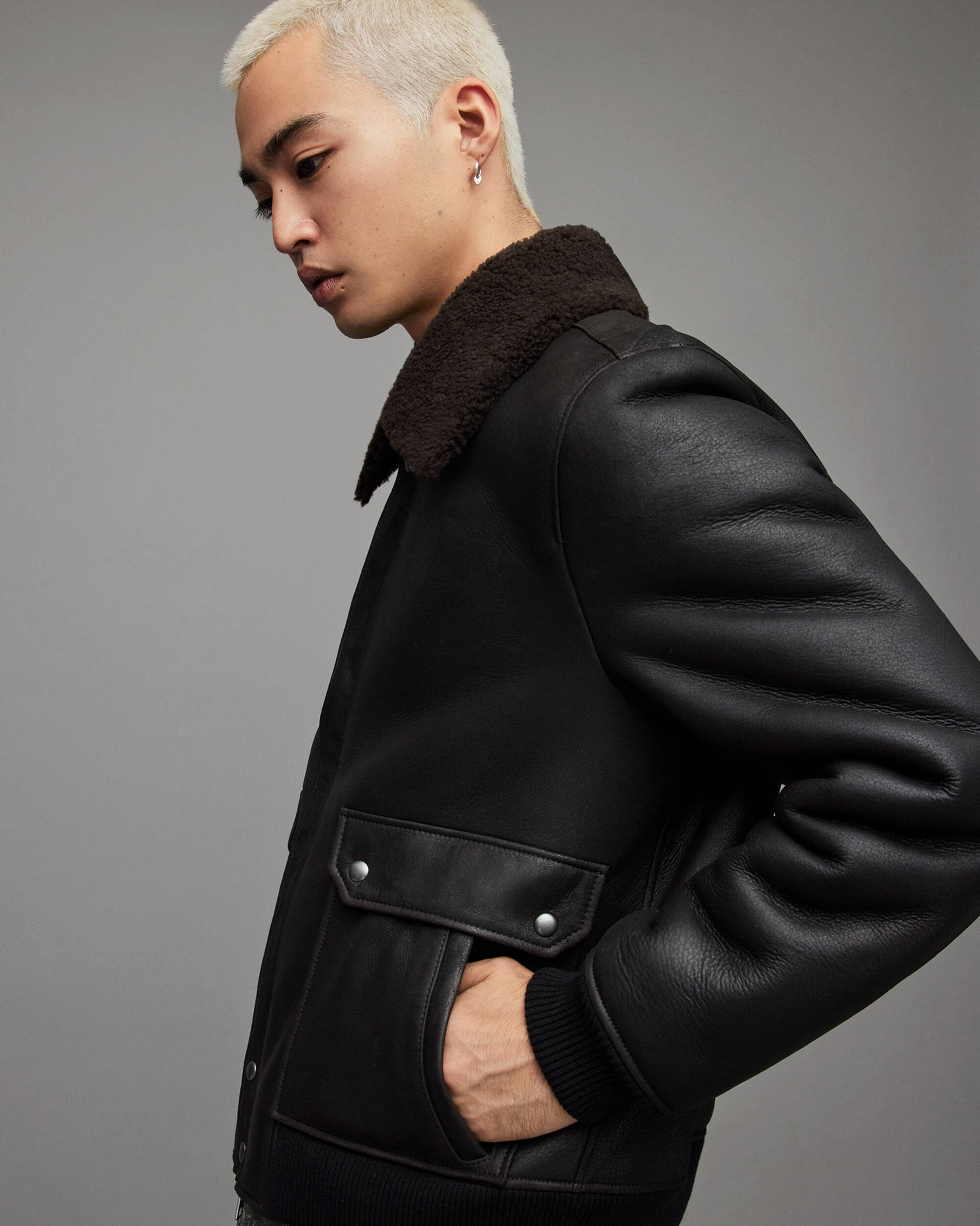 Men's Leather Shearling Bomber Jacket In Black