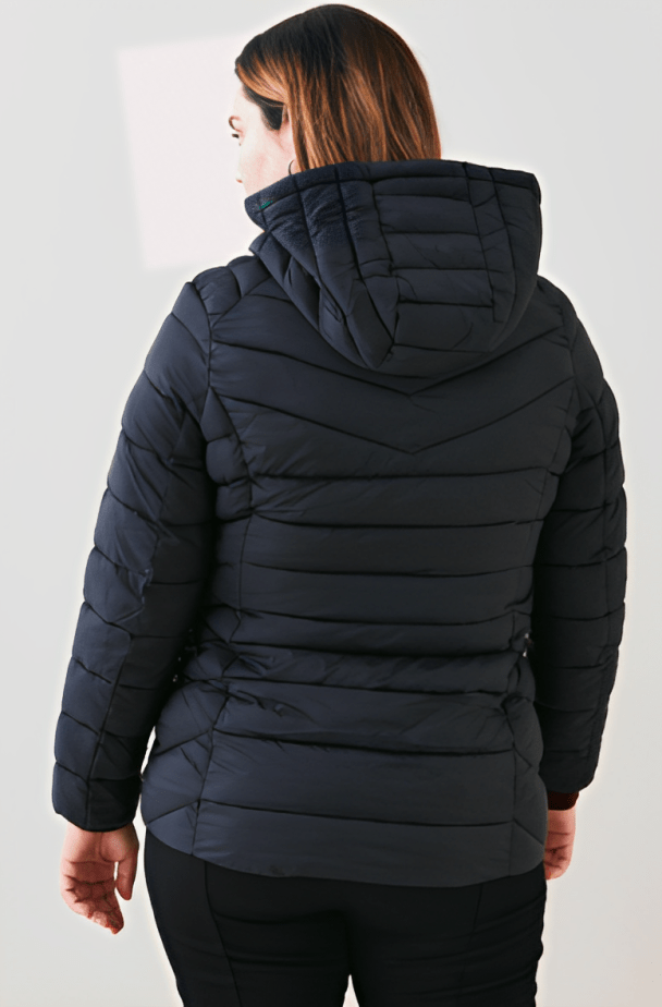 Women's Puffer Jacket In Black With Hood