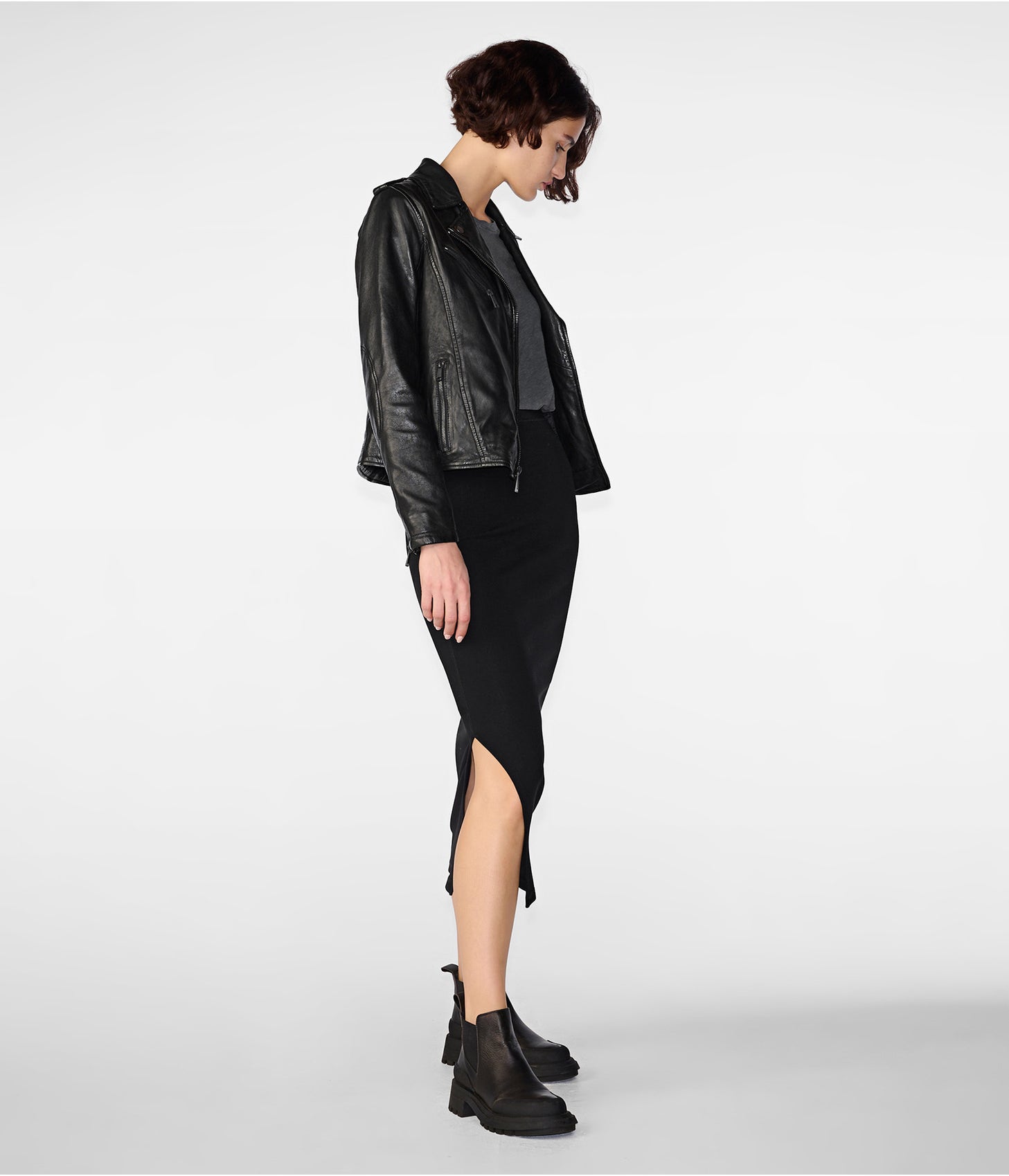 Women's Leather Biker Jacket In Black With Removable Fur Collar