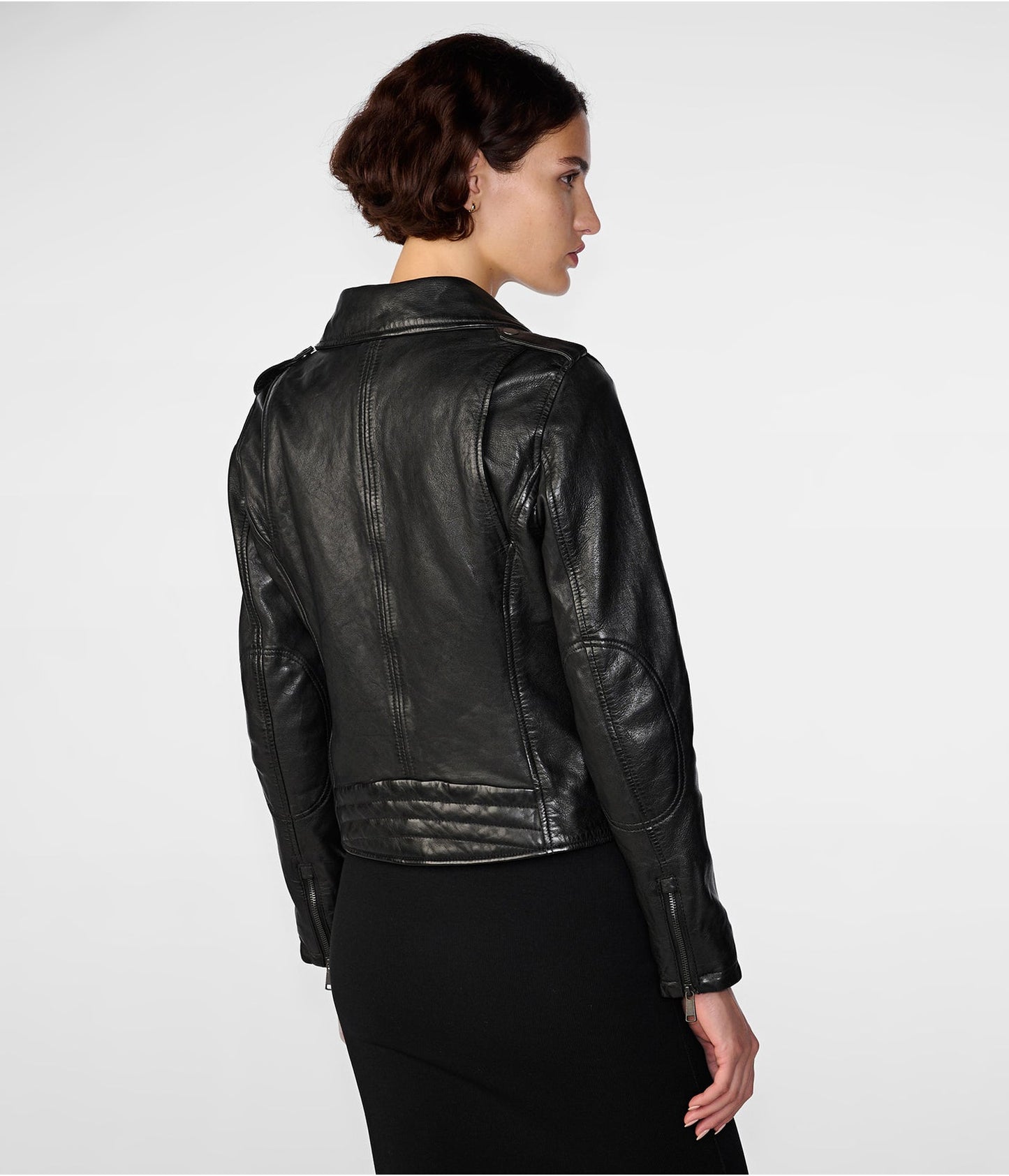 Women's Leather Biker Jacket In Black With Removable Fur Collar