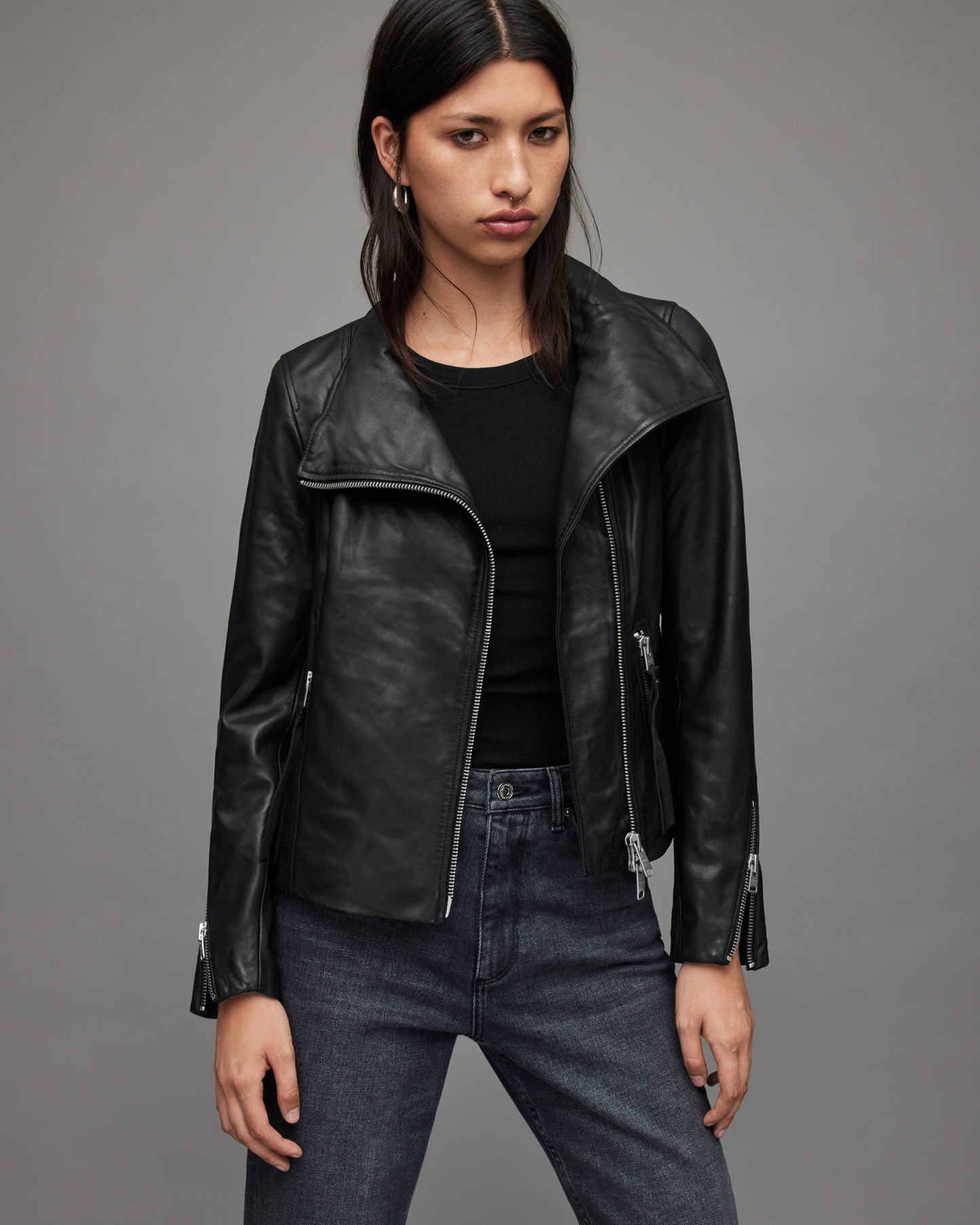 Women's Leather Biker Jacket In Black With Wing Collar