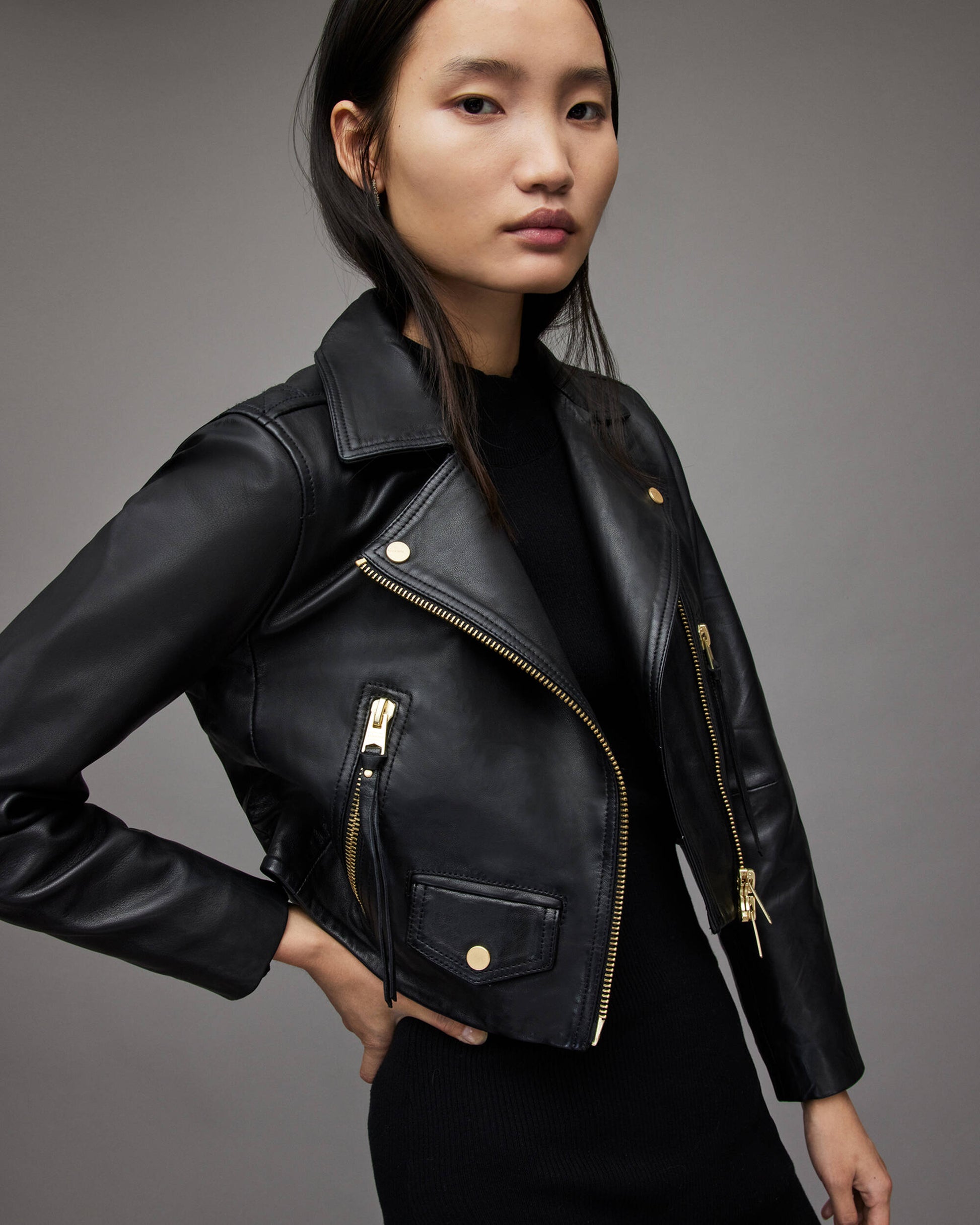 Women's Cropped Leather Biker Jacket In Black