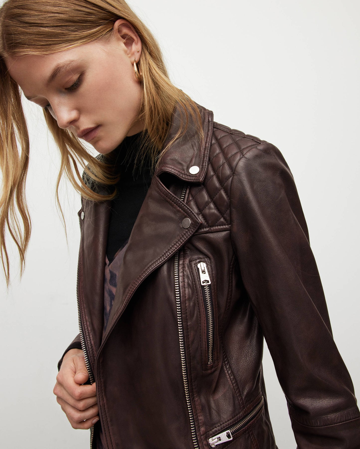 Women's Distressed Biker Leather Jacket In Mahogany Red